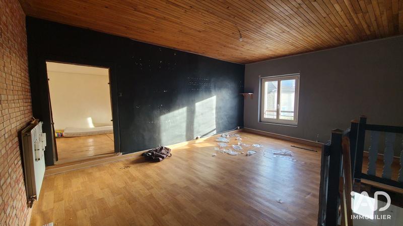 Maison - 192 m² - 7 pièces