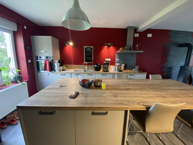 Maison - 200 m² - 7 pièces