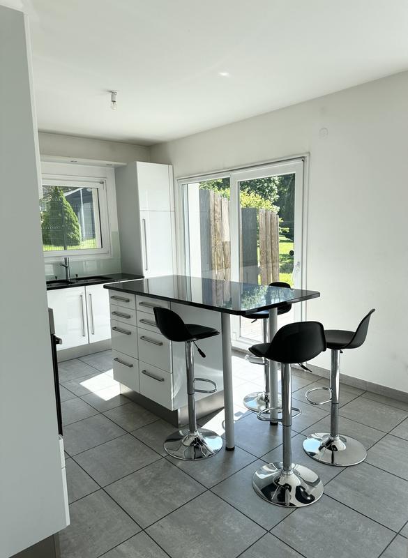 Maison contemporaine - 177 m² - 6 pièces