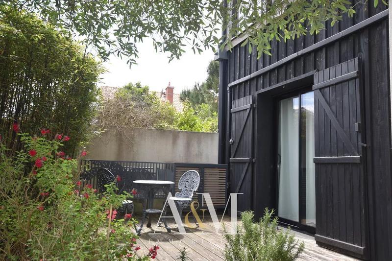 Maison - 171 m² - 7 pièces