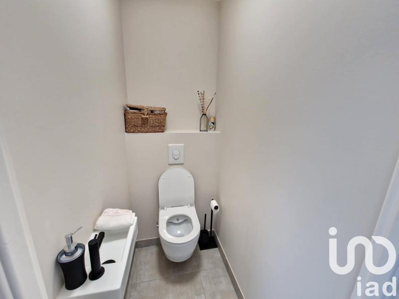 Maison - 94 m² - 5 pièces