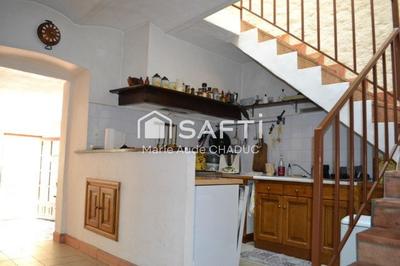 Maison - 210 m² - 8 pièces