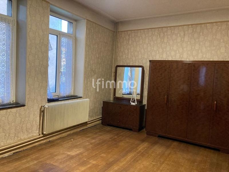 Maison - 288 m² - 9 pièces