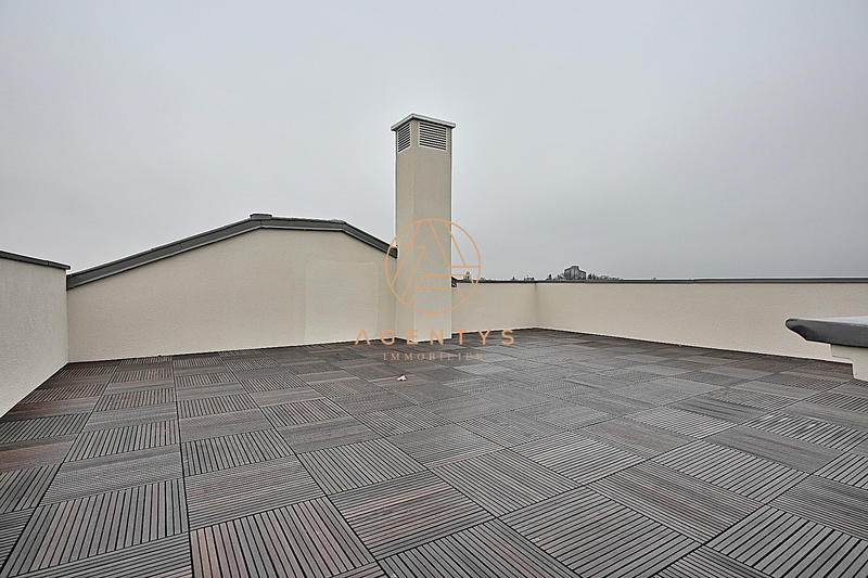 Duplex - 131 m² - 5 pièces