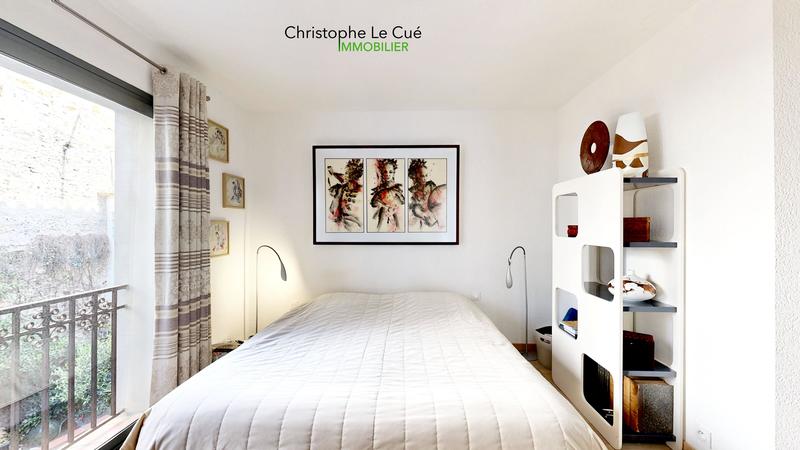 Maison en pierre - 256 m² - 8 pièces