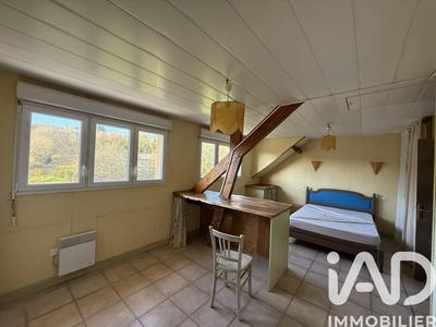 Maison - 167 m² - 7 pièces