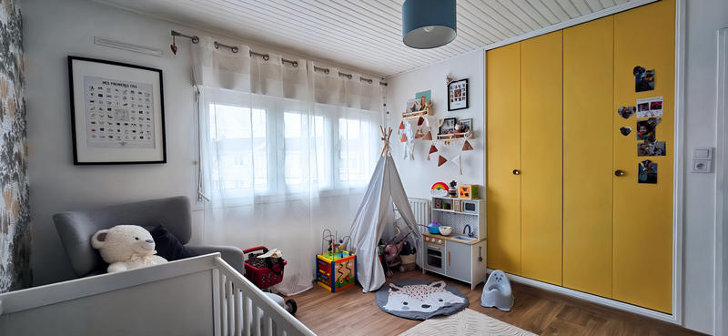 Maison - 95 m² - 5 pièces