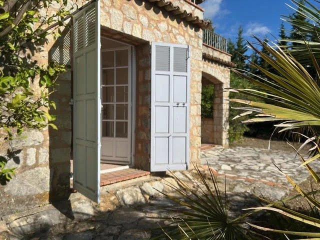 Maison - 151 m² - 6 pièces