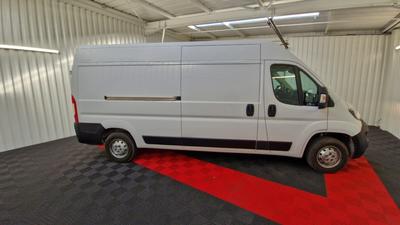 Peugeot Boxer BlueHDi 120 s&amp;amp;S Asphalt 335 L3h2