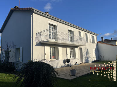 Maison - 151 m² - 7 pièces