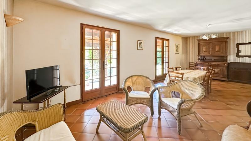 Maison - 104 m² - 4 pièces