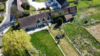 Maison - 241 m² - 8 pièces