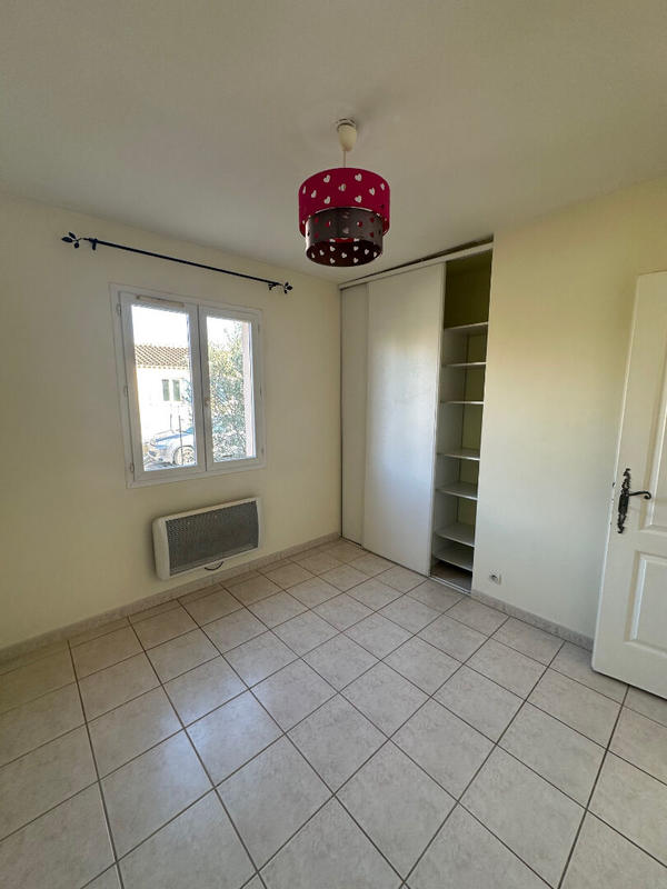 Villa - 80 m² - 4 pièces