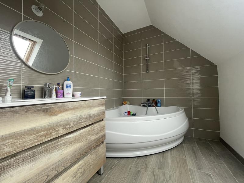 Maison contemporaine - 95 m² - 6 pièces