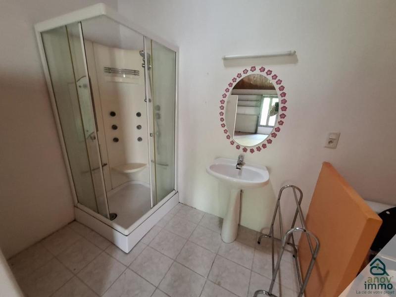 Maison - 220 m² - 7 pièces