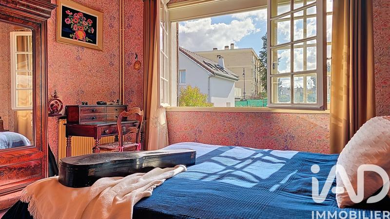 Maison - 192 m² - 9 pièces