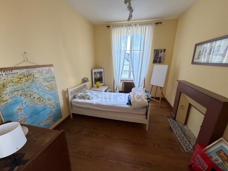 Maison de maîtres - 416 m² - 13 pièces