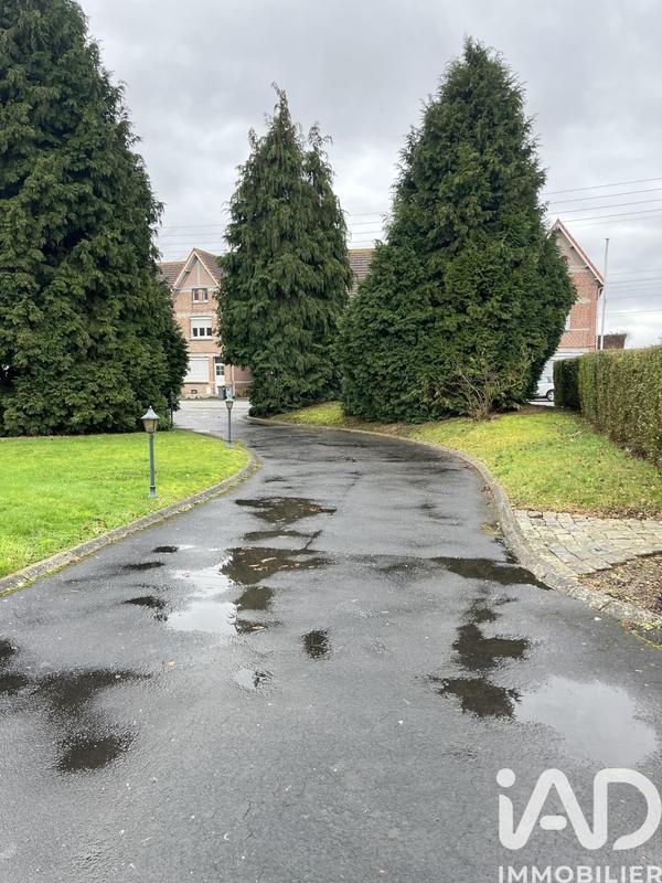 Maison - 181 m² - 8 pièces