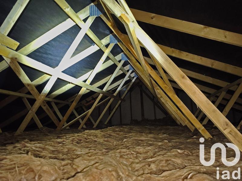 Maison - 95 m² - 5 pièces