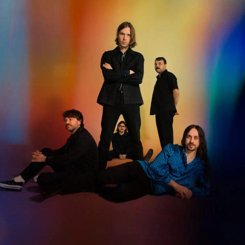 Altın Gün + Aziz Konkrite