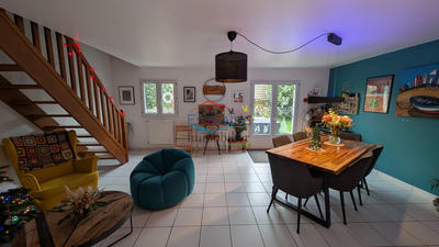 Maison - 104 m² - 6 pièces