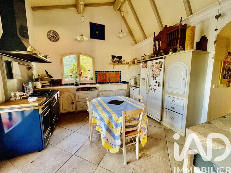 Maison - 269 m² - 6 pièces