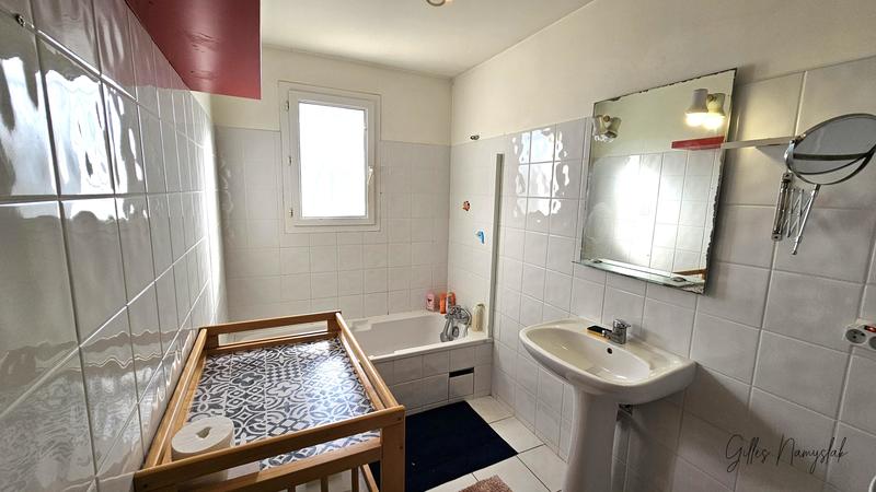 Villa - 107 m² - 4 pièces