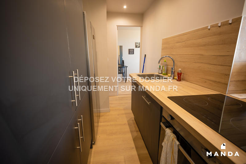 Chambre - 10 m² - 5 pièces