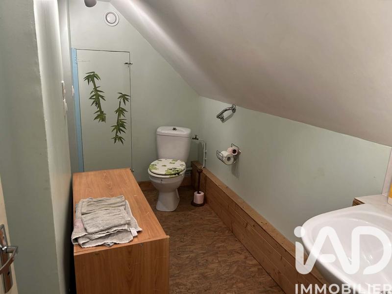 Maison - 104 m² - 4 pièces