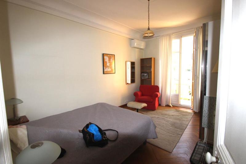 Appartement - 85 m² - 3 pièces