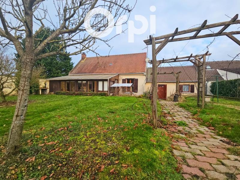 Maison - 96 m² - 3 pièces