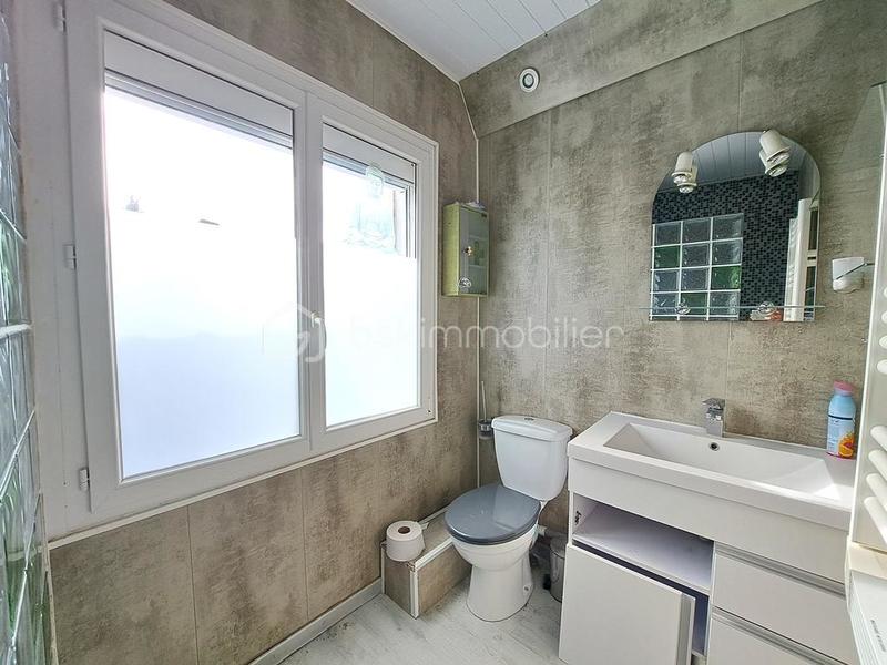 Maison - 170 m² - 6 pièces