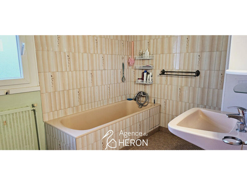 Propriété - 130 m² - 5 pièces