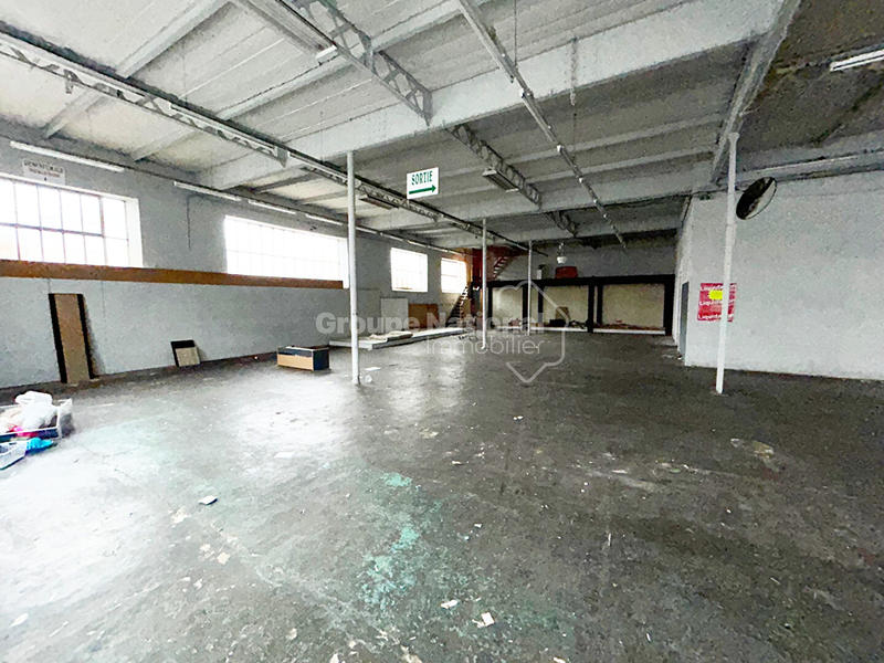 Local commercial - 1 245 m²