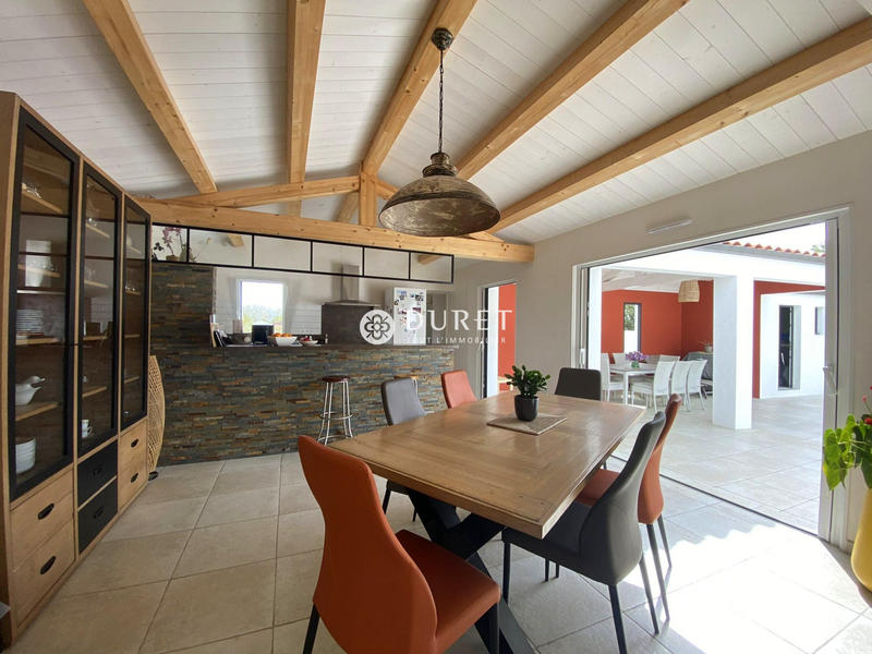 Maison contemporaine - 138 m² - 5 pièces