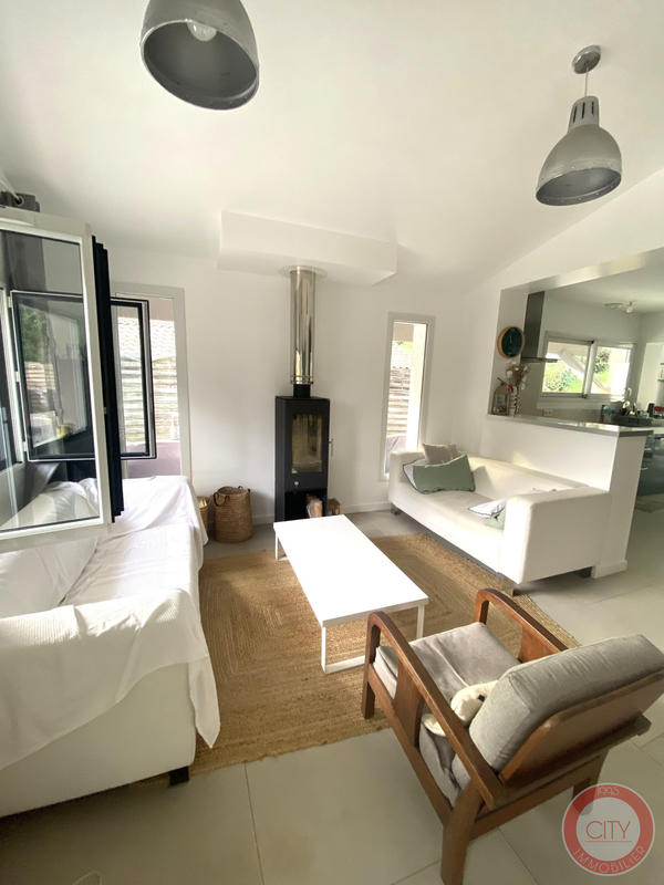 Maison - 135 m² - 6 pièces