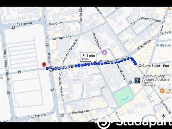 Chambre - 133 m² - 1 pièce