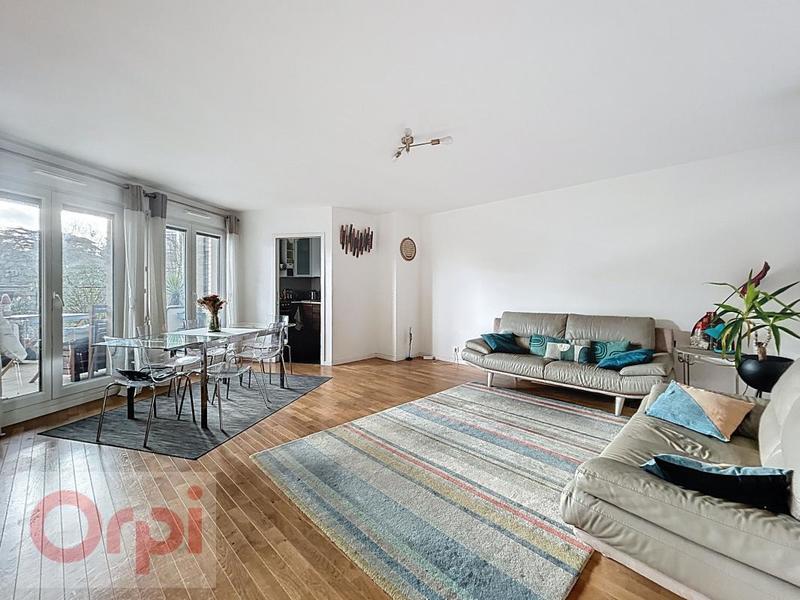 Appartement - 98 m² - 5 pièces