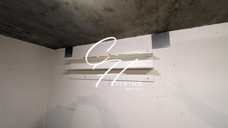 Parking / Garage - 14 m²