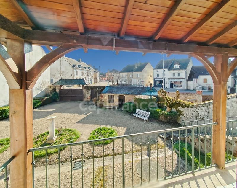 Maison - 144 m² - 5 pièces