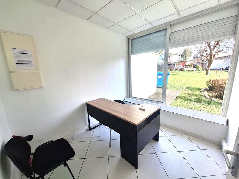 Local commercial - 47 m² - 3 pièces