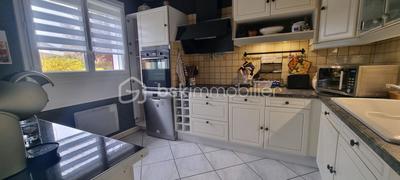 Maison - 107 m² - 6 pièces