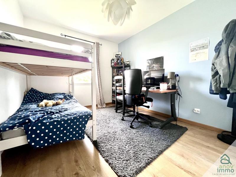 Maison - 104 m² - 5 pièces