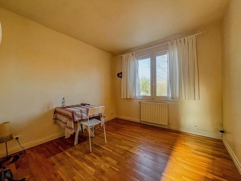 Maison - 84 m² - 4 pièces