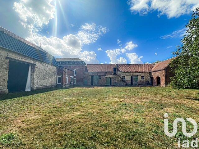 Maison - 200 m² - 5 pièces