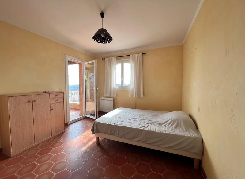 Villa - 154 m² - 5 pièces