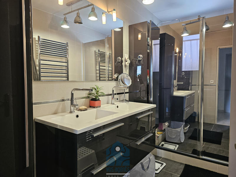 Maison - 155 m² - 7 pièces