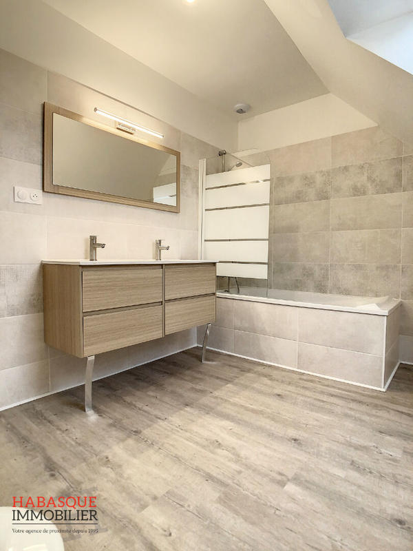 Maison - 89 m² - 4 pièces