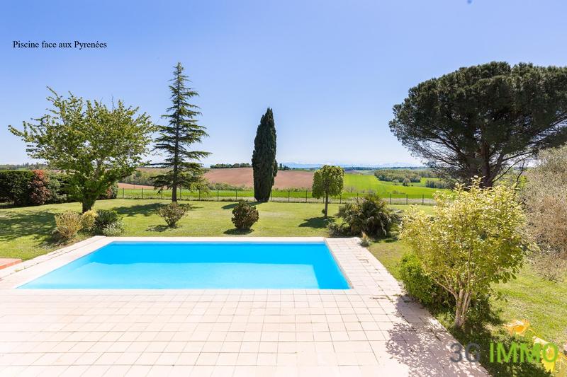 Demeure - 340 m² - 9 pièces