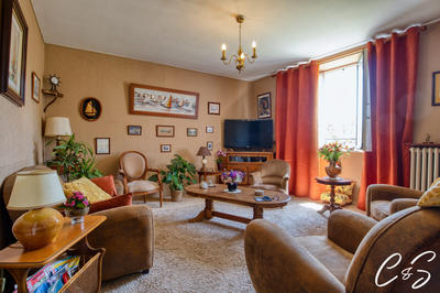 Maison ancienne - 129 m² - 7 pièces